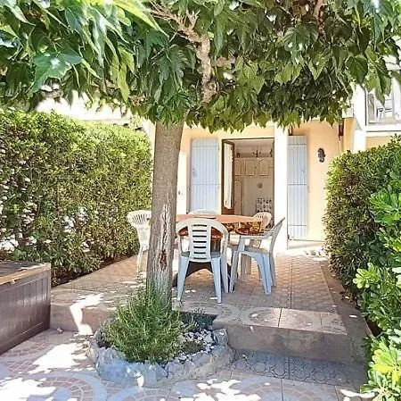 アパート Appt T2 Rdc Avec Belle Terrasse Saint-Pierre-la-Mer (Aude)